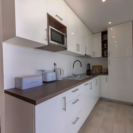 Mobile Luna Apartament *